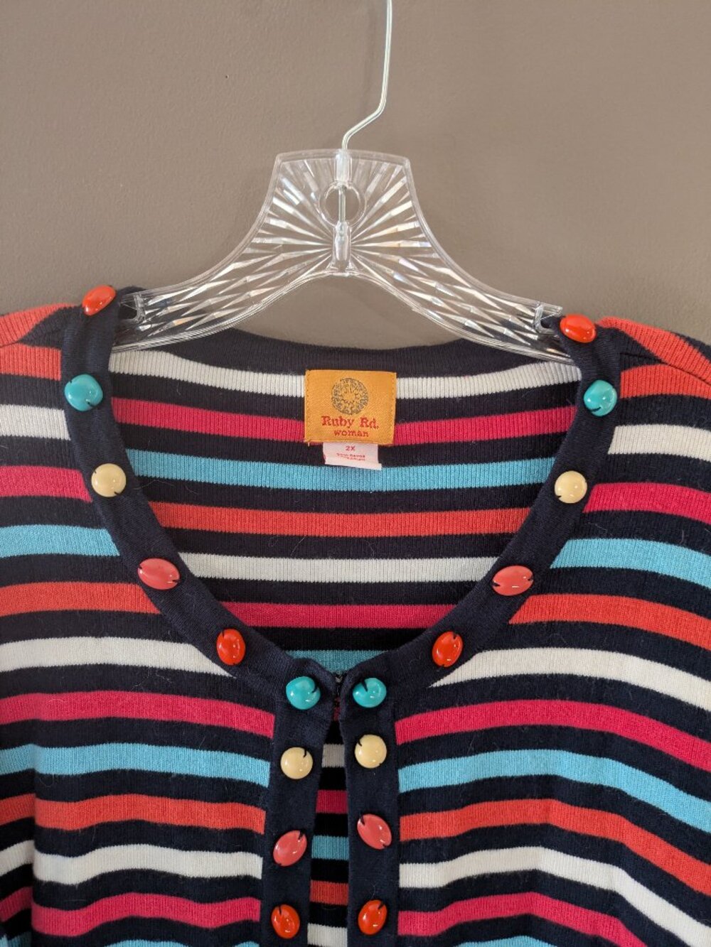 ruby rd. woman multi-color cardigan with beaded accents clasp closure 2X #869